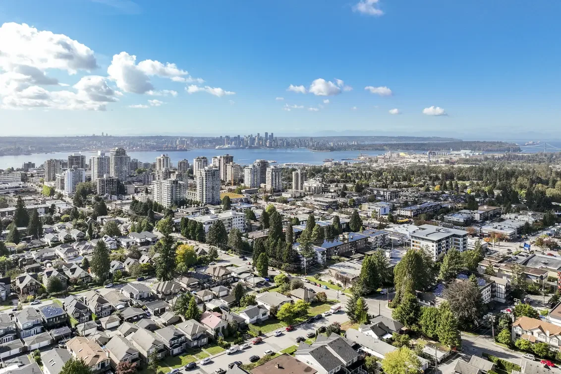 Rossetti Realty Ltd., real estate agent in Lower Lonsdale, North Vancouver BC